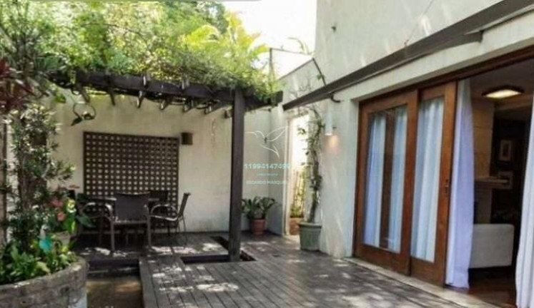 Imagem Casa com 3 Quartos à Venda, 345 m² em Campo Belo - São Paulo Imagem Casa com 3 Quartos à Venda, 345 m² em Campo Belo - São Paulo