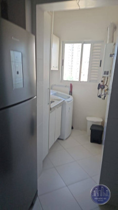 Imagem Apartamento com 3 Quartos à Venda, 100 m² em Centro - Balneário Camboriú Imagem Apartamento com 3 Quartos à Venda, 100 m² em Centro - Balneário Camboriú
