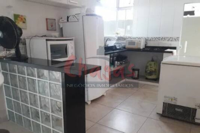 Imagem Casa com 3 Quartos à Venda, 250 m² em Pegorelli - Caraguatatuba Imagem Casa com 3 Quartos à Venda, 250 m² em Pegorelli - Caraguatatuba