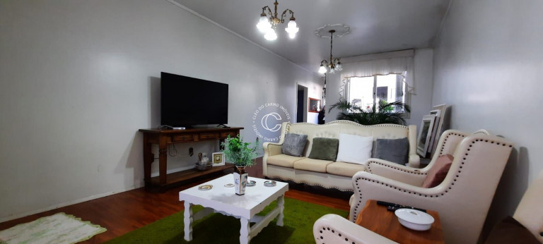 Imagem Casa com 3 Quartos à Venda, 180 m² em Camobi - Santa Maria Imagem Casa com 3 Quartos à Venda, 180 m² em Camobi - Santa Maria