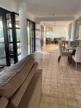 Imagem Casa com 5 Quartos à Venda, 213 m² em Centro - Porto Seguro Imagem Casa com 5 Quartos à Venda, 213 m² em Centro - Porto Seguro