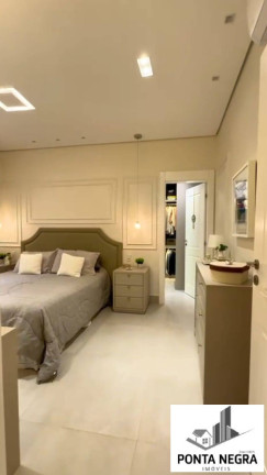 Imagem Casa de Condomínio com 3 Quartos à Venda, 372 m² em Ponta Negra - Manaus Imagem Casa de Condomínio com 3 Quartos à Venda, 372 m² em Ponta Negra - Manaus
