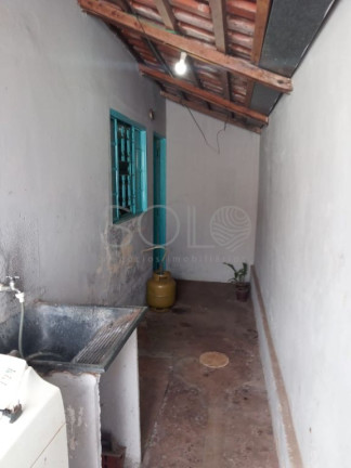 Imagem Casa com 2 Quartos à Venda, 160 m² em Conjunto Habitacional Victório De Santi - Araraquara Imagem Casa com 2 Quartos à Venda, 160 m² em Conjunto Habitacional Victório De Santi - Araraquara