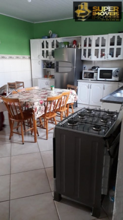 Imagem Casa com 2 Quartos à Venda, 192 m² em Três Vendas - Pelotas Imagem Casa com 2 Quartos à Venda, 192 m² em Três Vendas - Pelotas