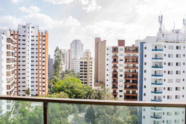 Imagem Apartamento com 3 Quartos à Venda, 247 m² em Vila Suzana - São Paulo