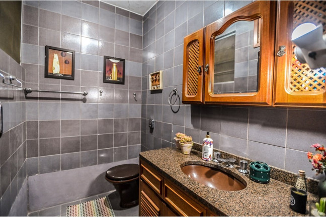 Imagem Apartamento com 3 Quartos à Venda, 148 m² em Independência - Porto Alegre