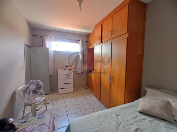 Imagem Casa com 4 Quartos à Venda, 166 m² em Major Prates - Montes Claros