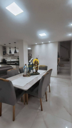 Imagem Casa com 3 Quartos à Venda, 120 m² em Glória - Contagem Imagem Casa com 3 Quartos à Venda, 120 m² em Glória - Contagem