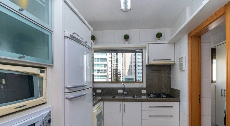 Imagem Apartamento com 3 Quartos à Venda, 110 m² em Centro - Balneário Camboriú