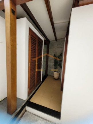Imagem Sobrado com 3 Quartos à Venda, 330 m² em Vila Rosália - Guarulhos Imagem Sobrado com 3 Quartos à Venda, 330 m² em Vila Rosália - Guarulhos