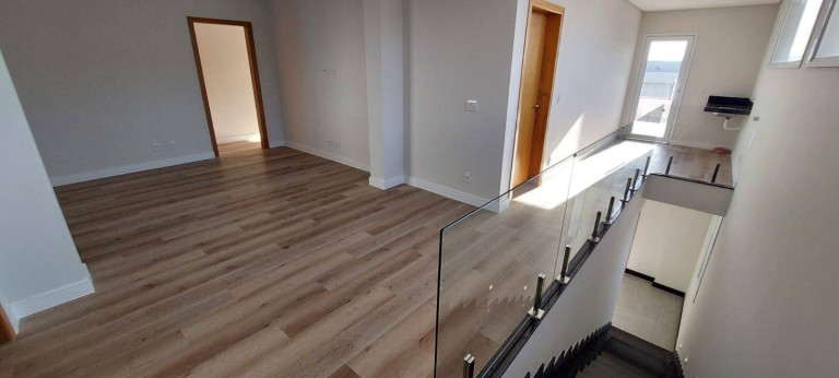 Imagem Sobrado com 3 Quartos à Venda, 450 m² em Condomínio Residencial Jaguary - São José Dos Campos
