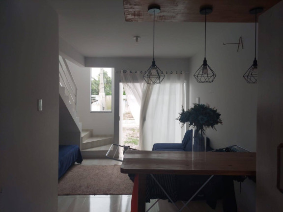Imagem Sobrado com 2 Quartos à Venda,  em Areias - Tijucas