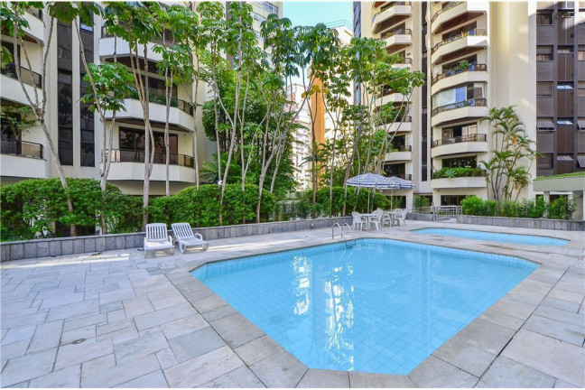 Imagem Apartamento com 3 Quartos à Venda, 127 m² em Vila Nova Conceição - São Paulo