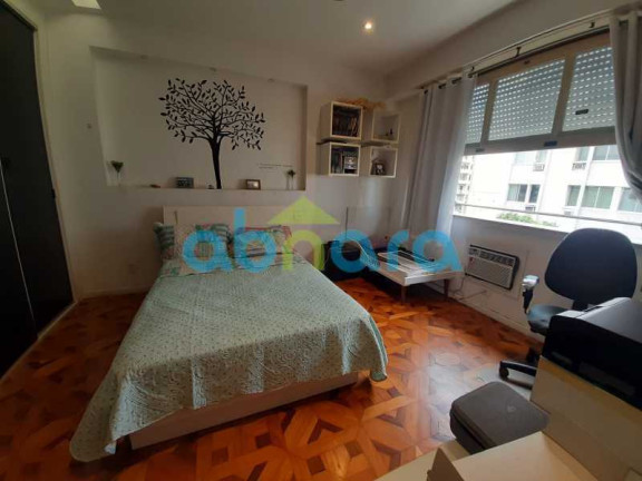 Imagem Apartamento com 3 Quartos à Venda, 195 m² em Copacabana - Rio De Janeiro