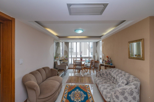 Imóvel com 3 Quartos à Venda, 218 m² em Auxiliadora - Porto Alegre