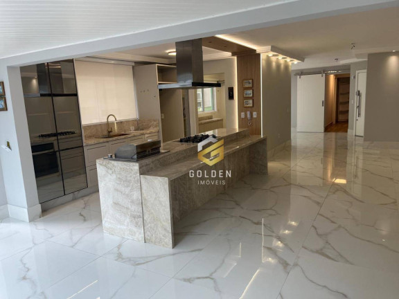 Apartamento com 3 Quartos à Venda, 235 m² em Meia Praia - Itapema