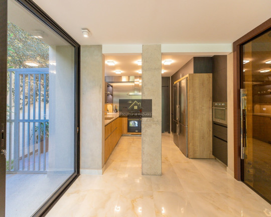 Imagem Casa com 4 Quartos à Venda, 425 m² em Campo Belo - São Paulo