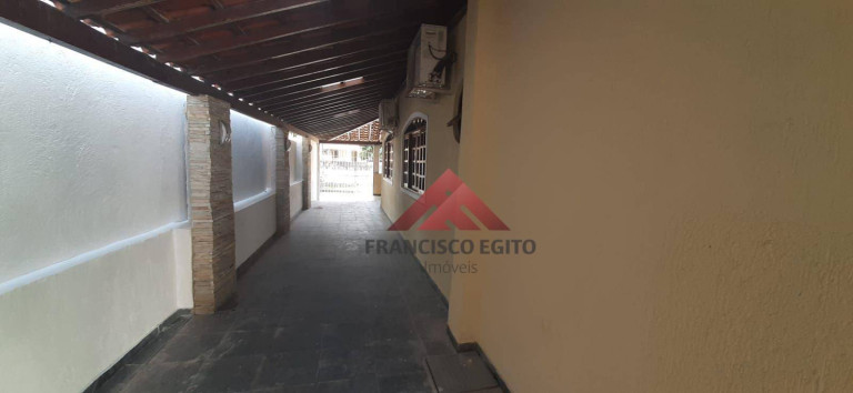 Imagem Casa com 2 Quartos à Venda, 424 m² em Trindade - São Gonçalo Imagem Casa com 2 Quartos à Venda, 424 m² em Trindade - São Gonçalo