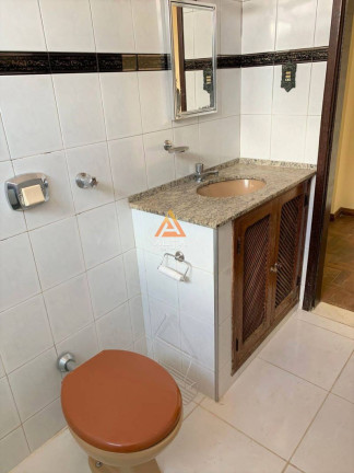 Imagem Cobertura com 3 Quartos à Venda, 205 m²