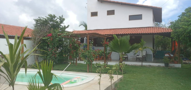 Imagem Casa com 2 Quartos à Venda, 431 m² em Centro - Tibau Do Sul