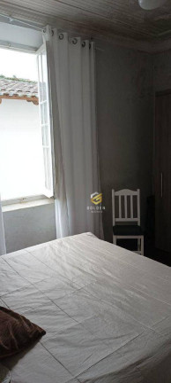 Imagem Casa com 4 Quartos à Venda, 200 m² em Centro - Tijucas Imagem Casa com 4 Quartos à Venda, 200 m² em Centro - Tijucas