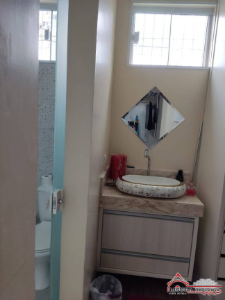 Imagem Casa de Condomínio com 3 Quartos à Venda, 86 m² em Cidade Salvador - Jacareí
