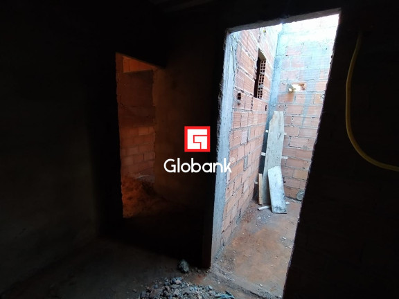 Imagem Casa com 2 Quartos à Venda, 93 m² em Alto Floresta - Montes Claros