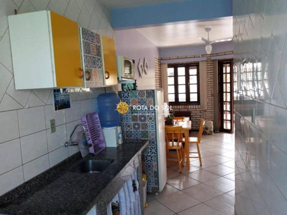 Imagem Casa com 7 Quartos à Venda, 340 m² em Centro - Bombinhas Imagem Casa com 7 Quartos à Venda, 340 m² em Centro - Bombinhas