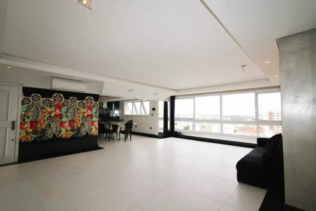 Imagem Apartamento com 3 Quartos à Venda, 134 m² em Moinhos De Vento - Porto Alegre Imagem Apartamento com 3 Quartos à Venda, 134 m² em Moinhos De Vento - Porto Alegre