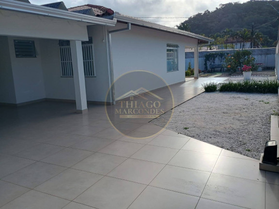 Imagem Casa com 3 Quartos à Venda, 166 m² em Centro - Guaratuba