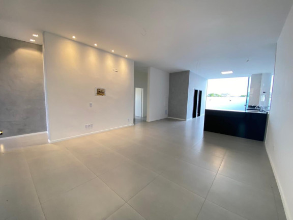 Imagem Casa com 3 Quartos à Venda, 210 m² em Sim - Feira De Santana