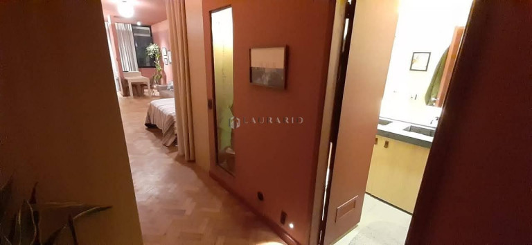 Imagem Apartamento com 1 Quarto à Venda, 38 m² em Ipanema - Rio De Janeiro Imagem Apartamento com 1 Quarto à Venda, 38 m² em Ipanema - Rio De Janeiro
