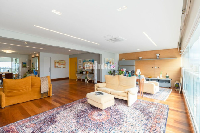 Imagem Apartamento com 3 Quartos à Venda, 275 m² em Campo Belo - São Paulo
