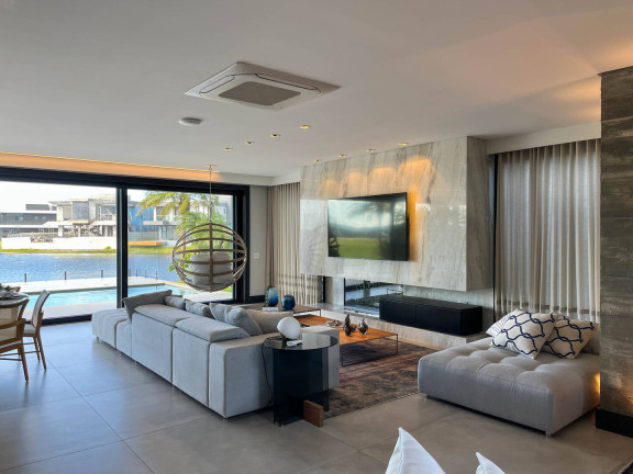 Imagem Casa com 5 Quartos à Venda, 475 m² em Centro - Xangri-lá