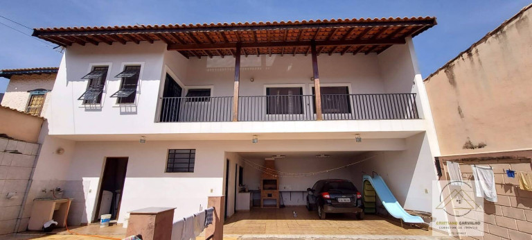 Casa com 2 Quartos à Venda, 360 m² em Jardim Dos Pinheiros - Atibaia