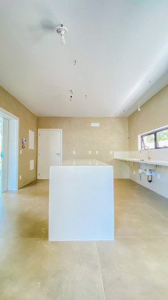 Casa com 5 Quartos à Venda, 600 m² em Barra Da Tijuca - Rio De Janeiro