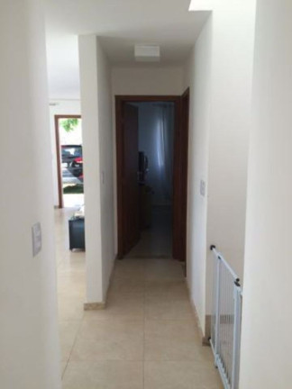 Imagem Casa com 5 Quartos à Venda, 220 m² em Estrada Do  Coco - Camaçari