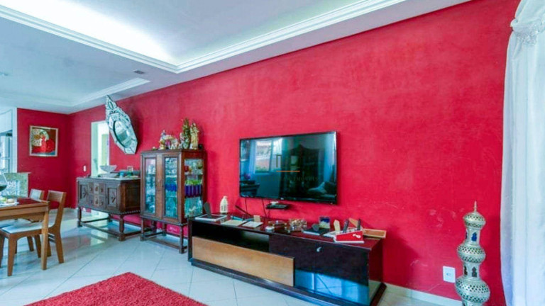 Imagem Casa com 3 Quartos à Venda, 310 m² em Piratininga - Niterói