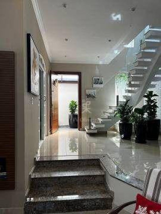 Imagem Casa com 3 Quartos à Venda, 300 m² em Butantã - São Paulo
