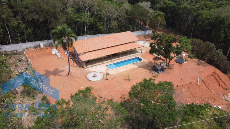 Imagem Chácara com 2 Quartos à Venda, 2.450 m² em Cachoeira - Ibiúna