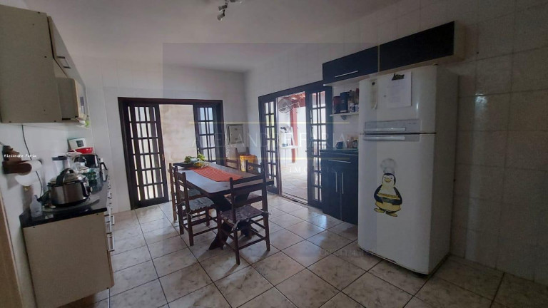 Imagem Casa com 3 Quartos à Venda, 288 m² em Itatinga - São Sebastião Imagem Casa com 3 Quartos à Venda, 288 m² em Itatinga - São Sebastião