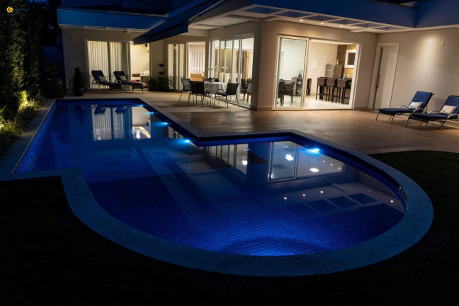 Imagem Casa com 4 Quartos à Venda, 612 m² em Jurerê Internacional - Florianópolis Imagem Casa com 4 Quartos à Venda, 612 m² em Jurerê Internacional - Florianópolis