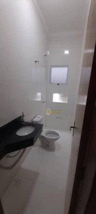 Imagem Casa com 2 Quartos à Venda, 49 m² em Nova Mirim - Praia Grande Imagem Casa com 2 Quartos à Venda, 49 m² em Nova Mirim - Praia Grande