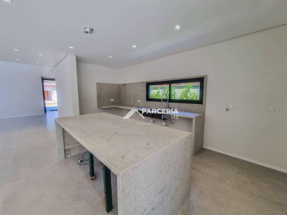 Imagem Casa com 4 Quartos à Venda, 355 m² em Riviera Módulo 22 - Bertioga Imagem Casa com 4 Quartos à Venda, 355 m² em Riviera Módulo 22 - Bertioga