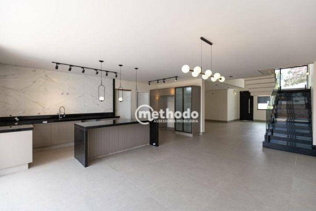 Imagem Casa com 3 Quartos à Venda, 310 m² em Vila Dos Plátanos - Campinas Imagem Casa com 3 Quartos à Venda, 310 m² em Vila Dos Plátanos - Campinas