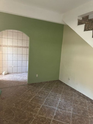 Imagem Casa com 3 Quartos para Alugar, em Centro - Macaé Imagem Casa com 3 Quartos para Alugar, em Centro - Macaé