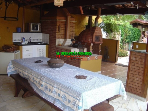 Foto do imóvel Sobrado com 5 Quartos à Venda, 437 m² em Capricórnio I - Caraguatatuba
