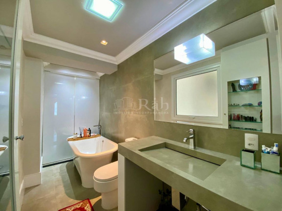 Imagem Apartamento com 1 Quarto à Venda, 67 m² em Centro - Balneário Camboriú Imagem Apartamento com 1 Quarto à Venda, 67 m² em Centro - Balneário Camboriú