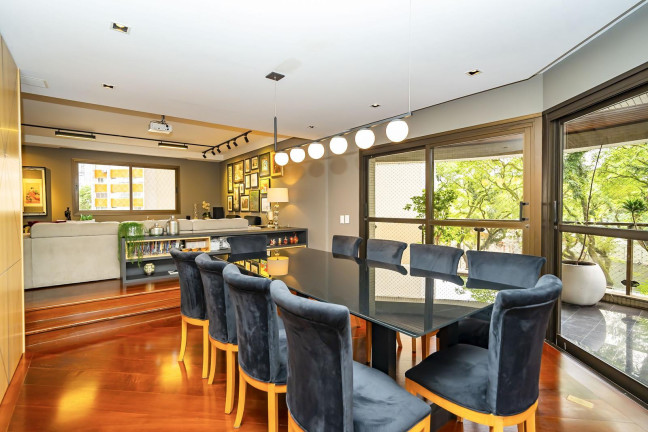 Imagem Apartamento com 3 Quartos à Venda, 350 m² em água Verde - Curitiba