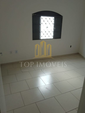 Imagem Casa com 3 Quartos à Venda, 219 m² em Conjunto São Benedito - Jacareí